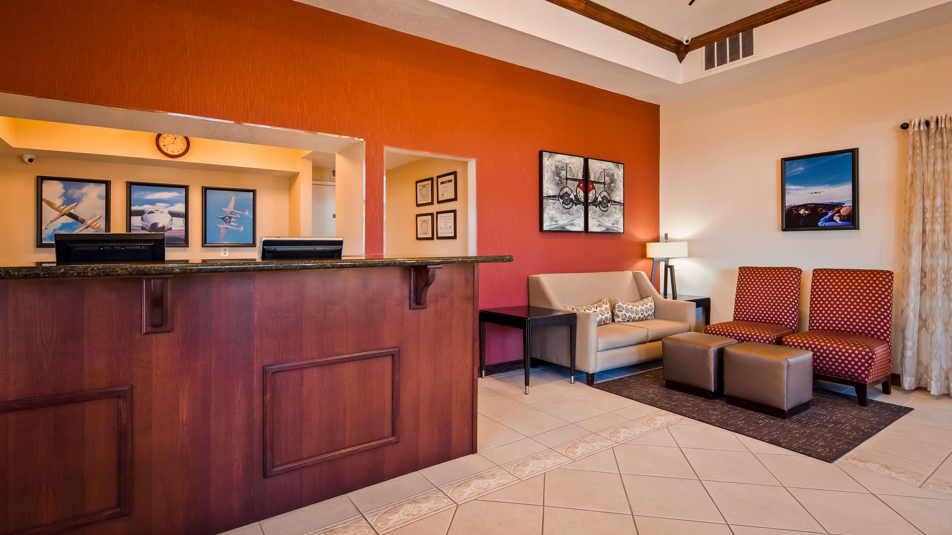 Best Western Desert Winds Mojave Buitenkant foto