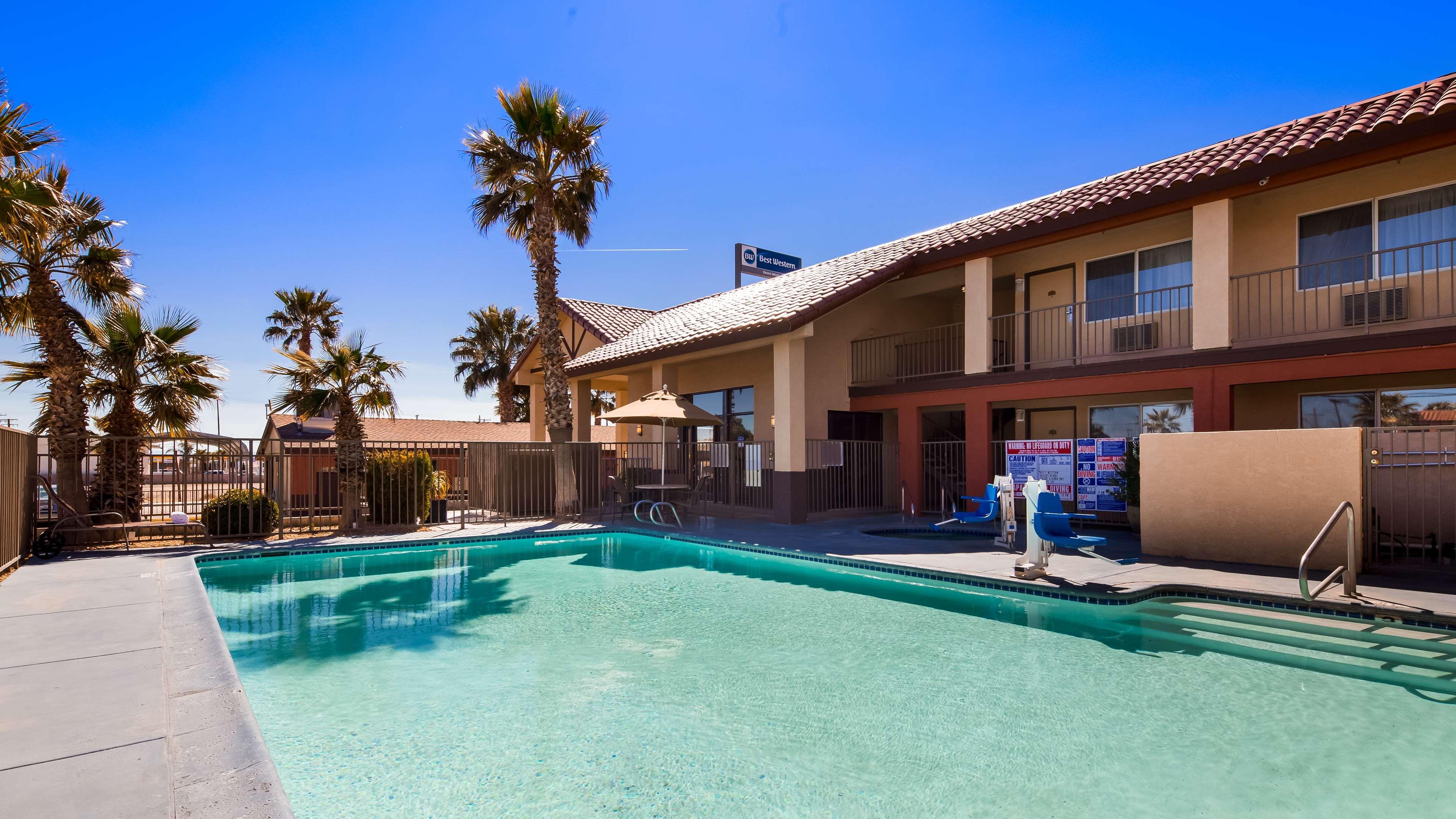 Best Western Desert Winds Mojave Buitenkant foto