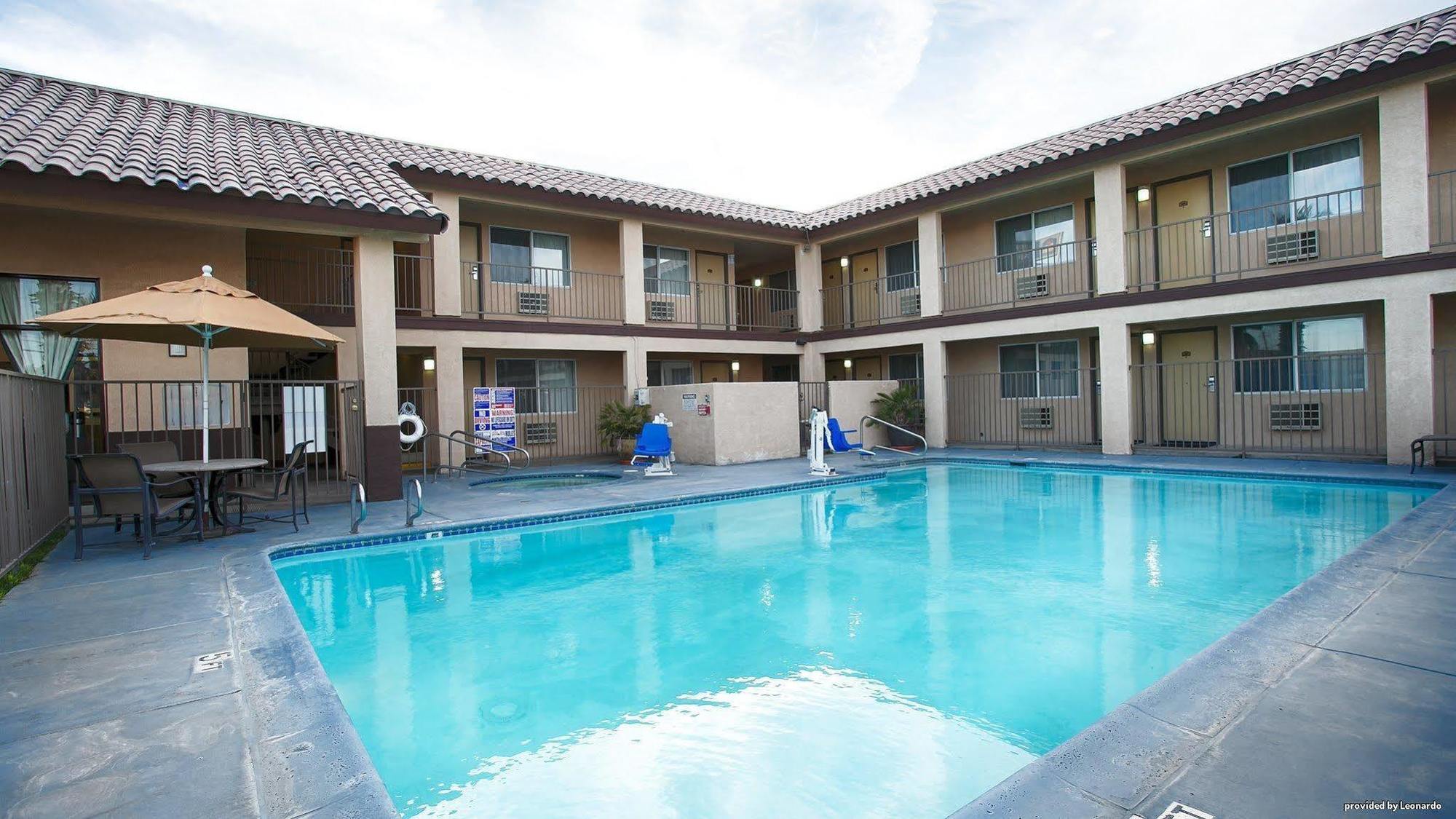Best Western Desert Winds Mojave Buitenkant foto